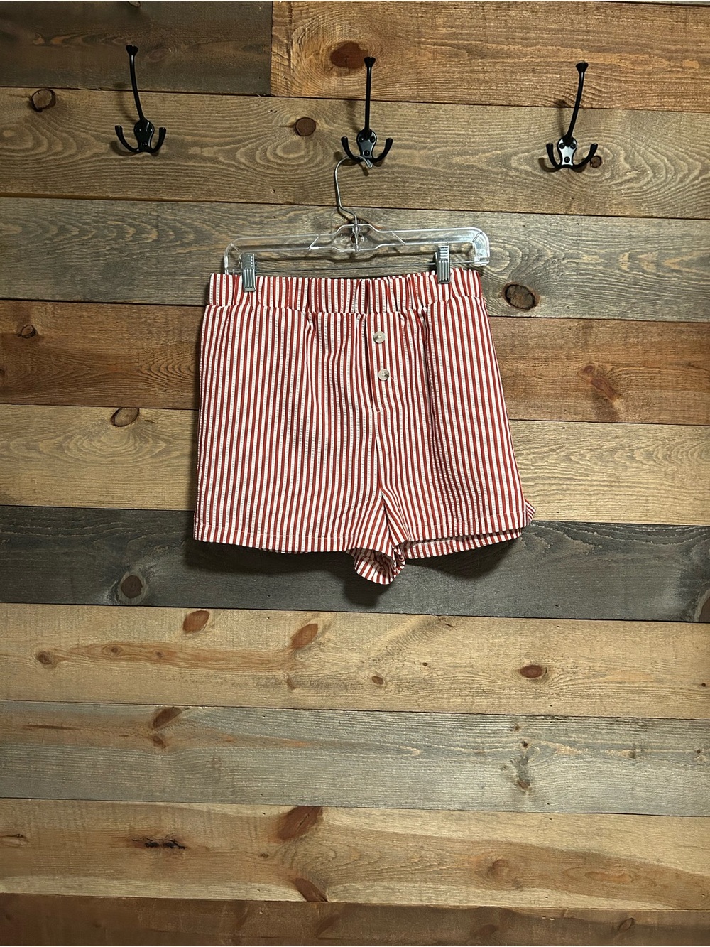 High-Waist Red & White Striped Women’s Shorts. Size XL